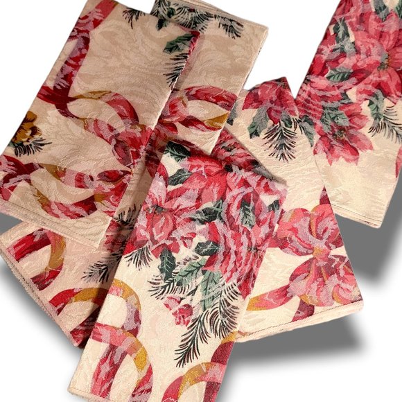 Christmas Pattern Cloth Damask Napkin Set (6) 17 x 17 - Picture 2 of 5